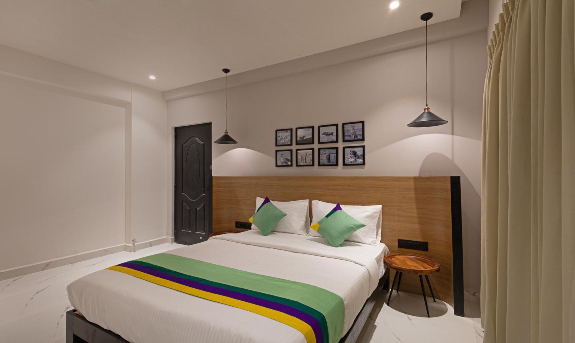Hotel Treebo Premium Vapr Ashok Nagar Madrás Exterior foto