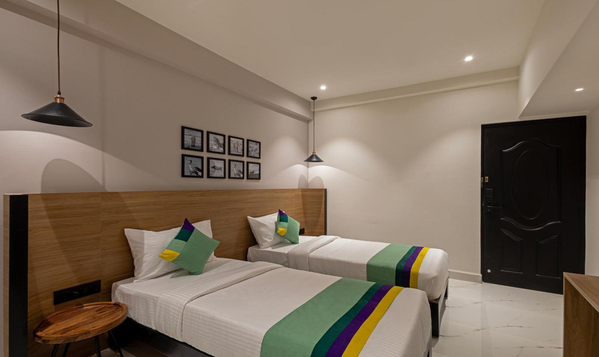 Hotel Treebo Premium Vapr Ashok Nagar Madrás Exterior foto