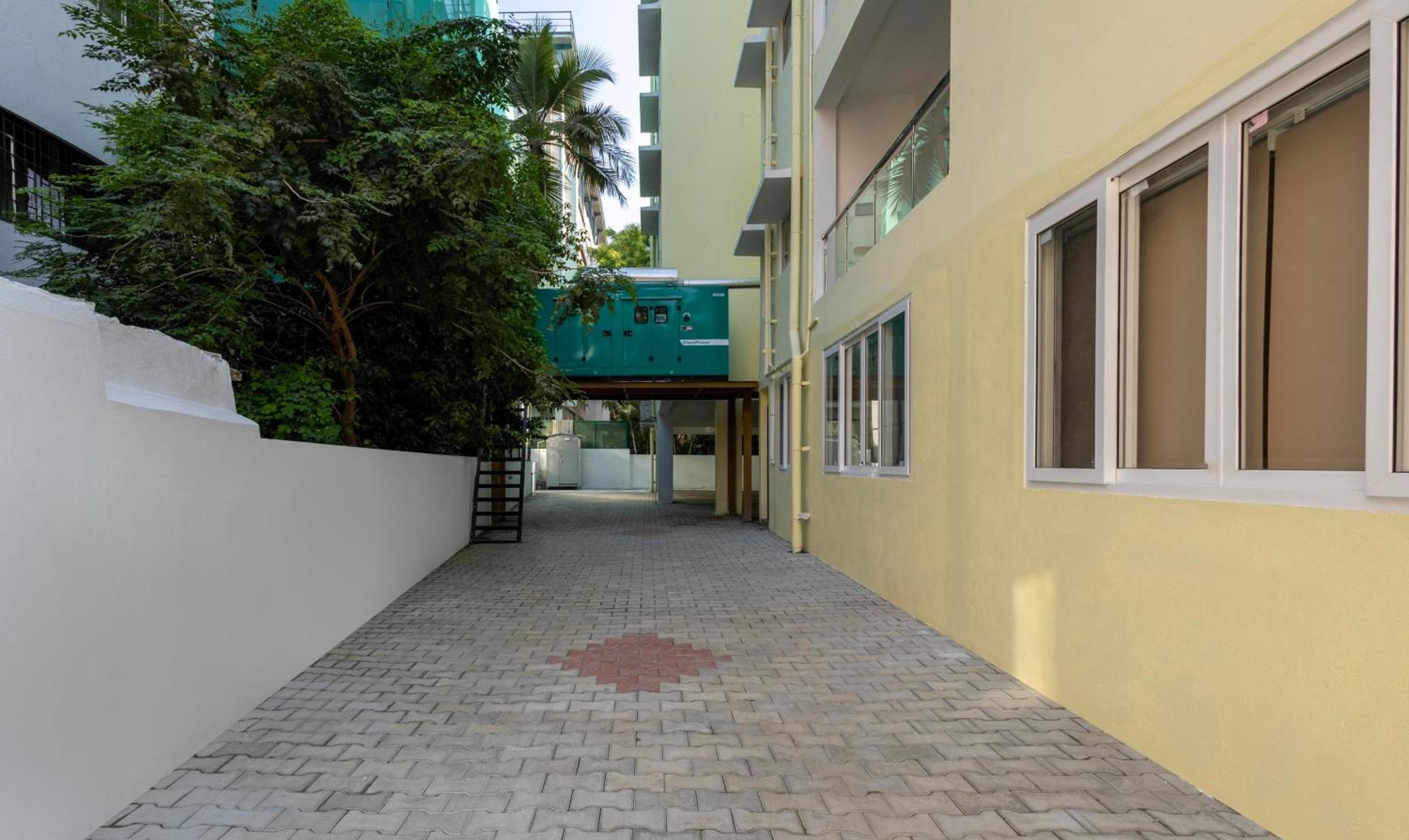 Hotel Treebo Premium Vapr Ashok Nagar Madrás Exterior foto